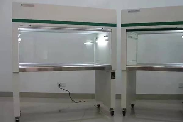 91看片软件免费室仪器设备——超净工作台